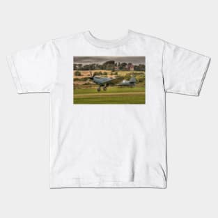 Reconnaissance Spitfire PL965R MkXI Kids T-Shirt